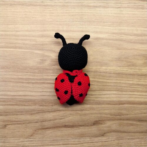 crochet lovebug